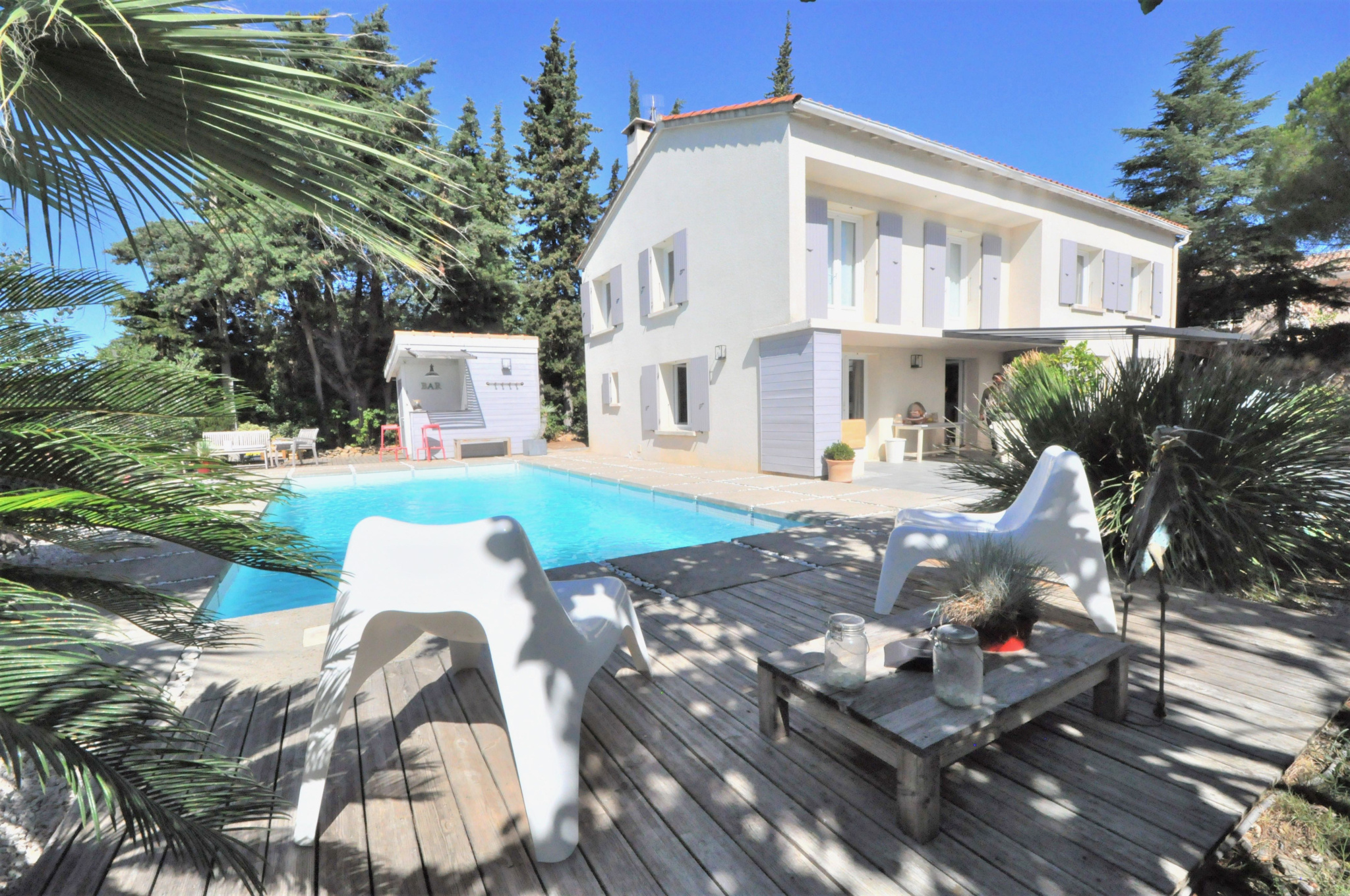 vente Villa avec piscine sur les hauteurs